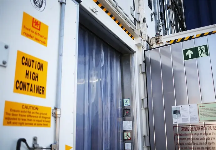 Depozitare la rece ArcticStore – Containere frigorifice de închiriat
