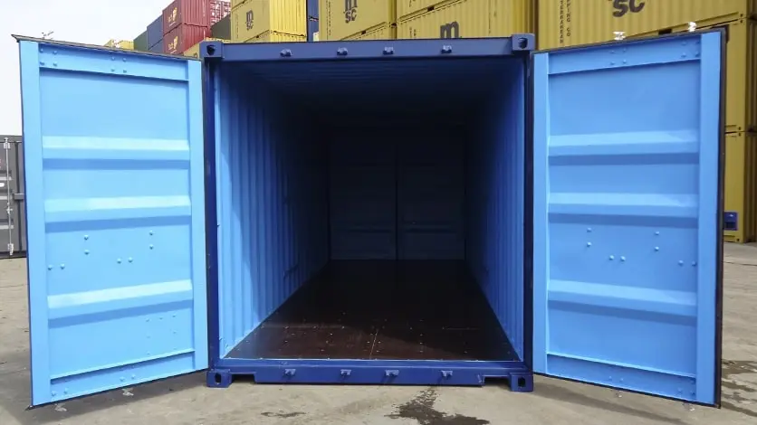 Cumpărați un container cu uși duble