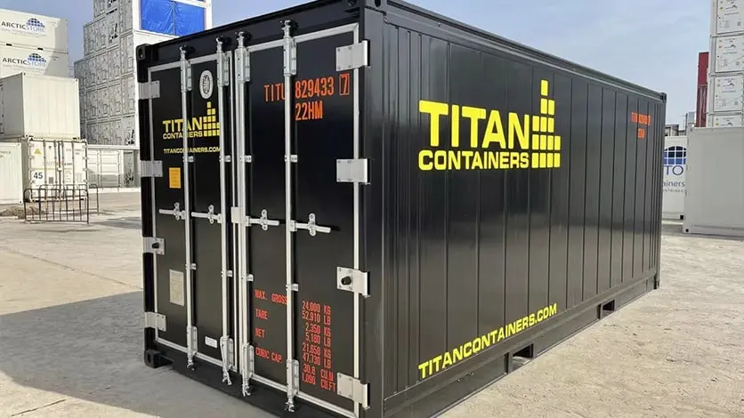 Închiriați un container izolat