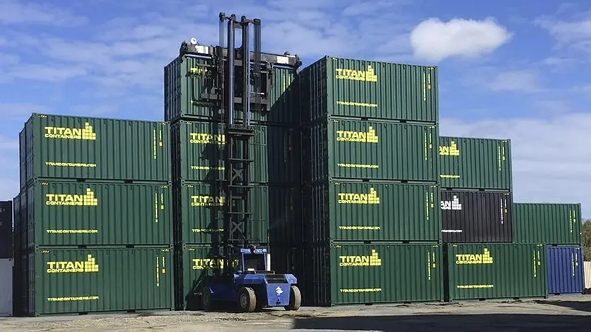 Închirieri de containere maritime